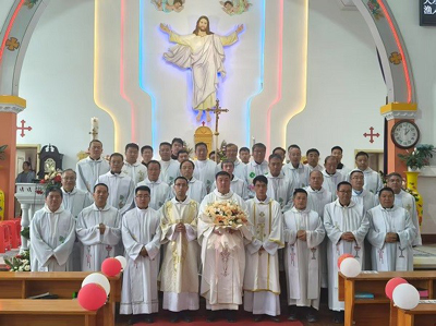 1746435784152042.jpeg 1746433427876018.jpg